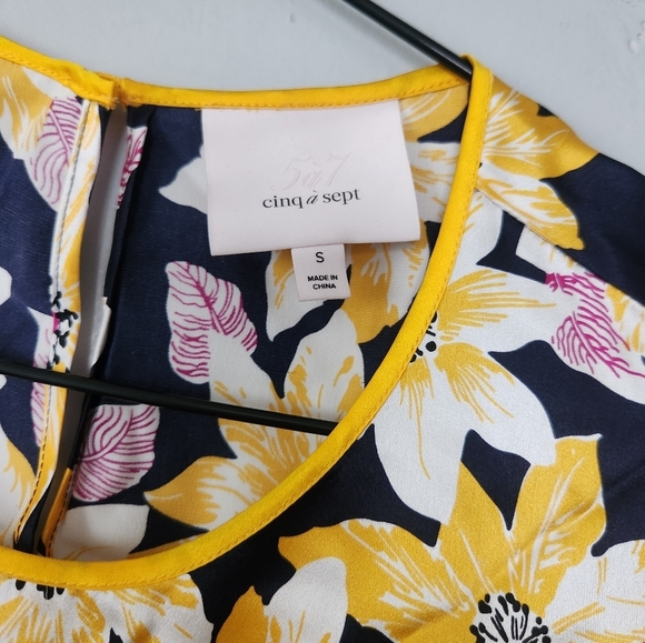 Cinq A Sept Kristi Floral Silk Tie Crop Short Sleeve Floral Blouse Small - Picture 6 of 8